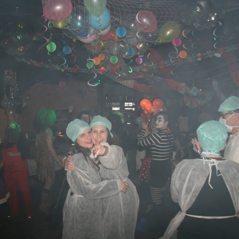 #001 Faschingsparty in der Ernibar Februar 2020