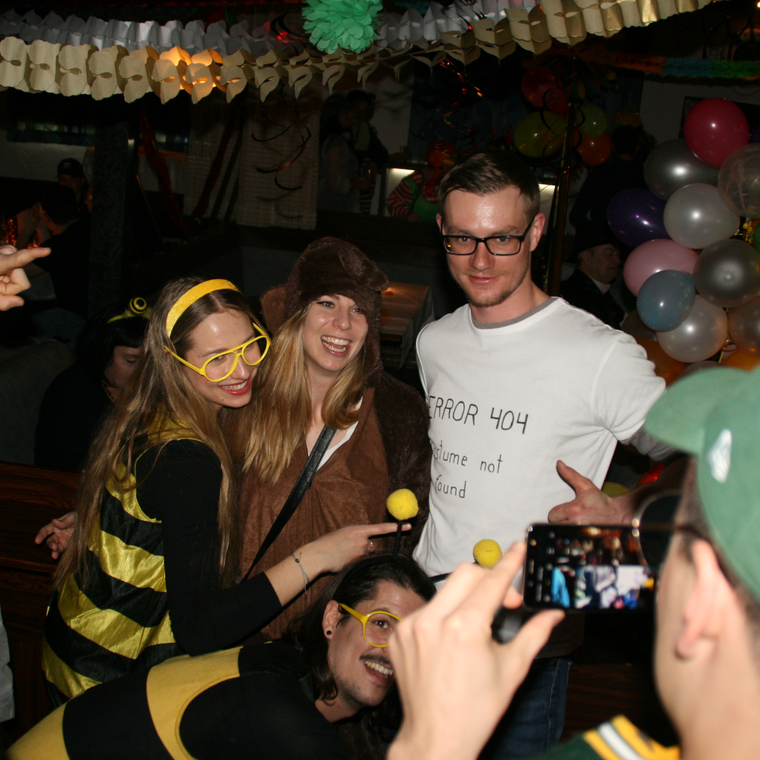 #001 Faschingsparty in der Ernibar Februar 2020