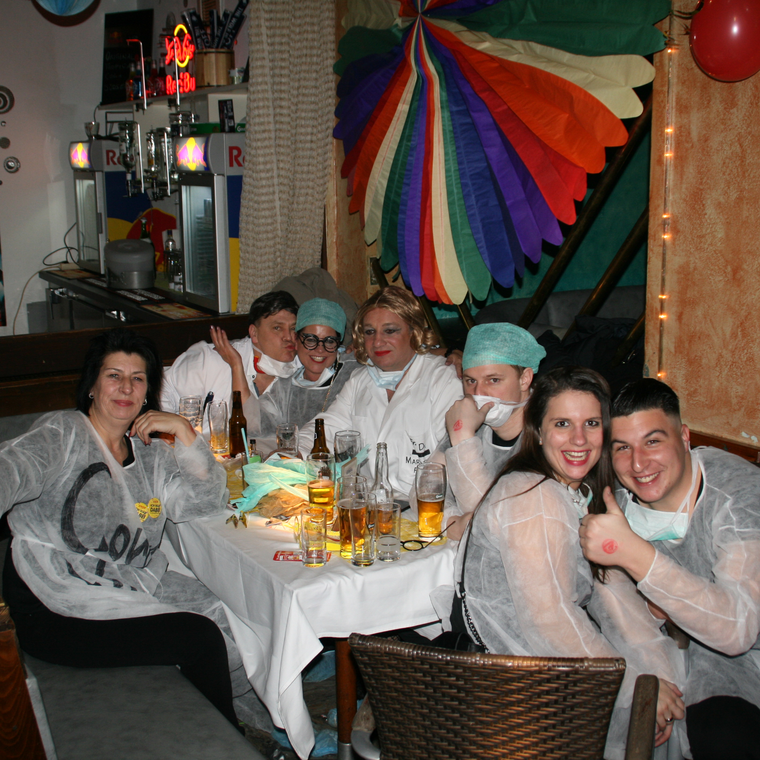 #001 Faschingsparty in der Ernibar Februar 2020